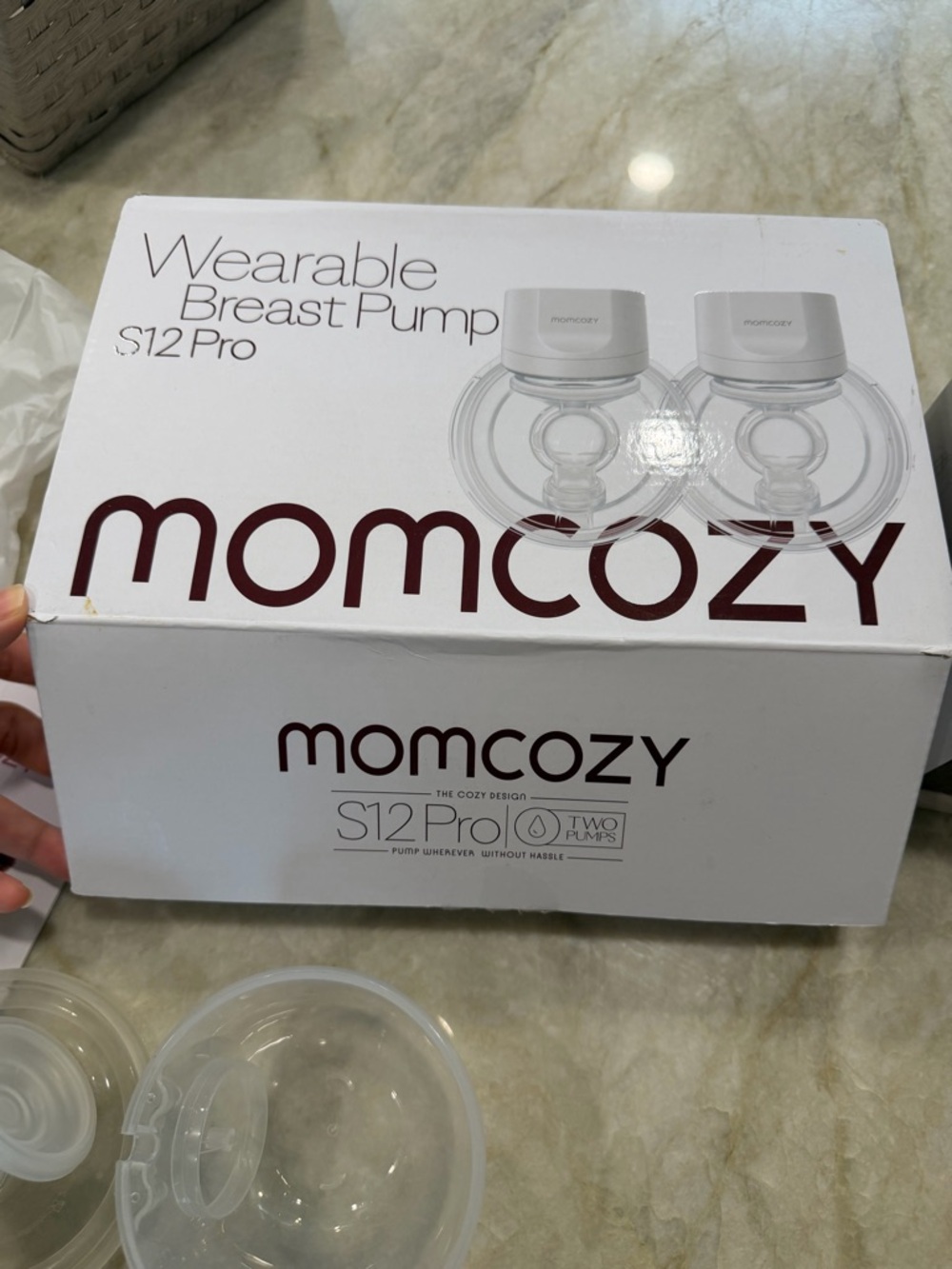 momcozy s12 pro and temp sensing milk storage bags